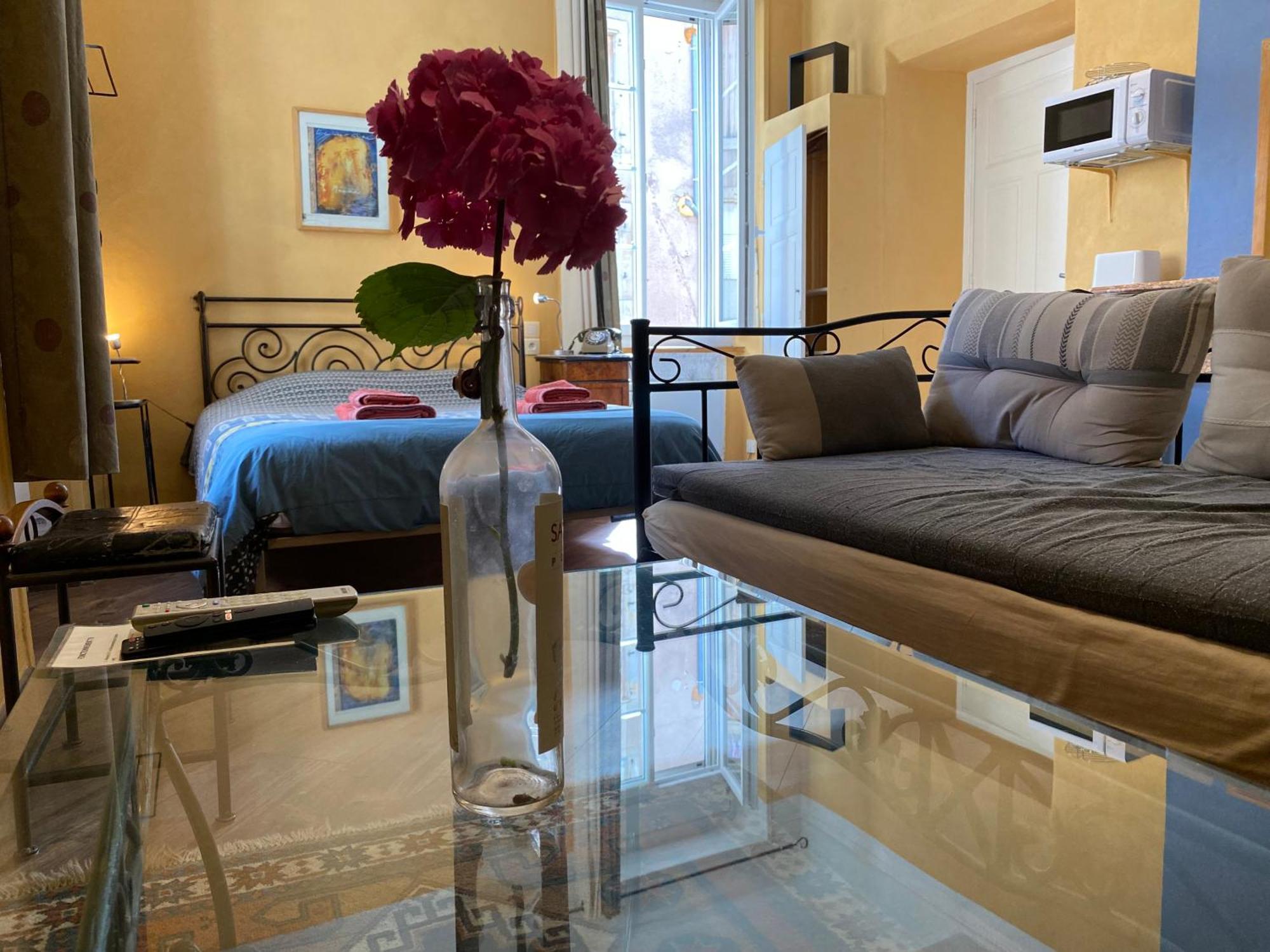 Residence Verdi - Appartements Meubles En Centre Ville Bédarieux エクステリア 写真