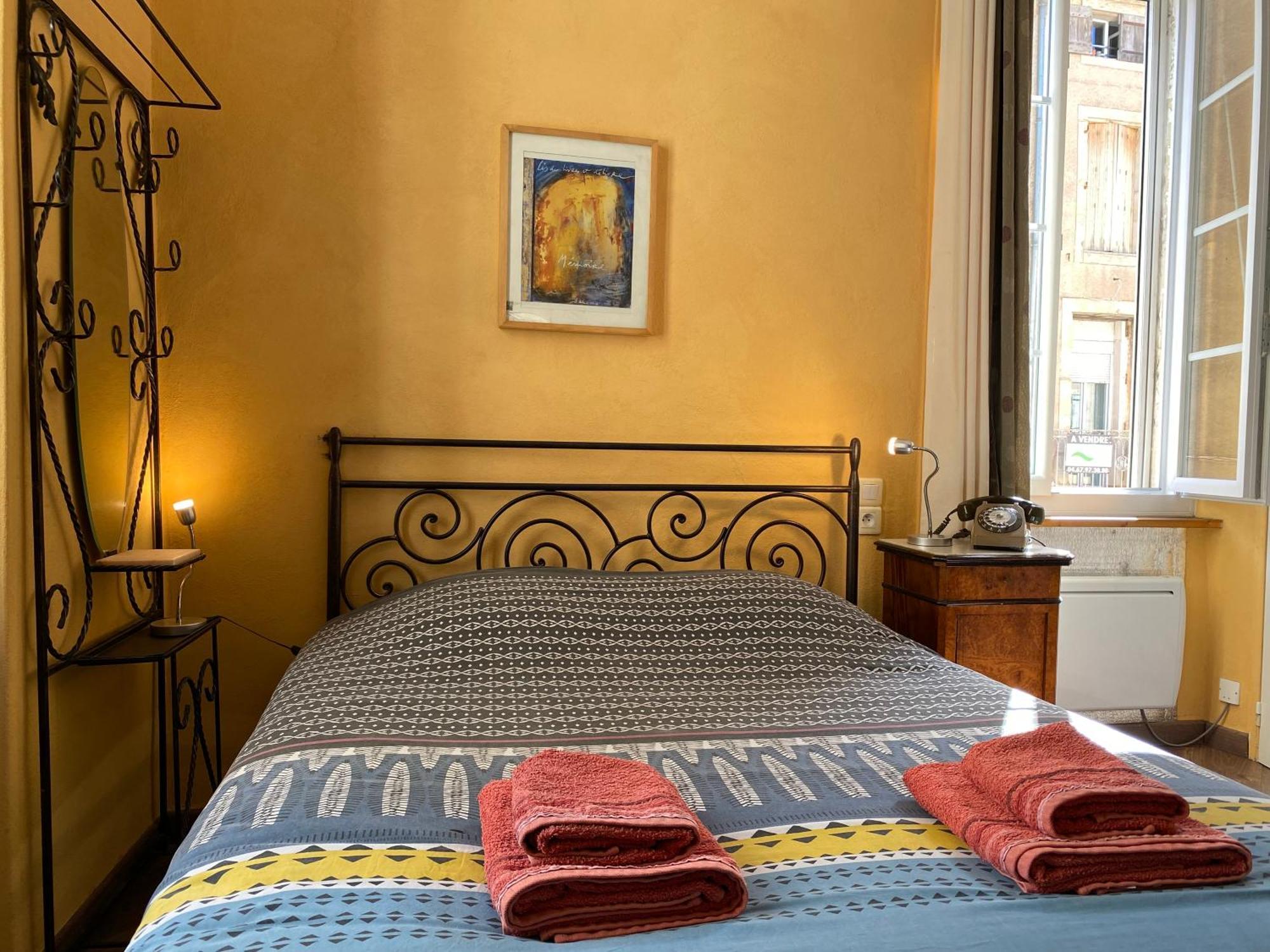 Residence Verdi - Appartements Meubles En Centre Ville Bédarieux エクステリア 写真