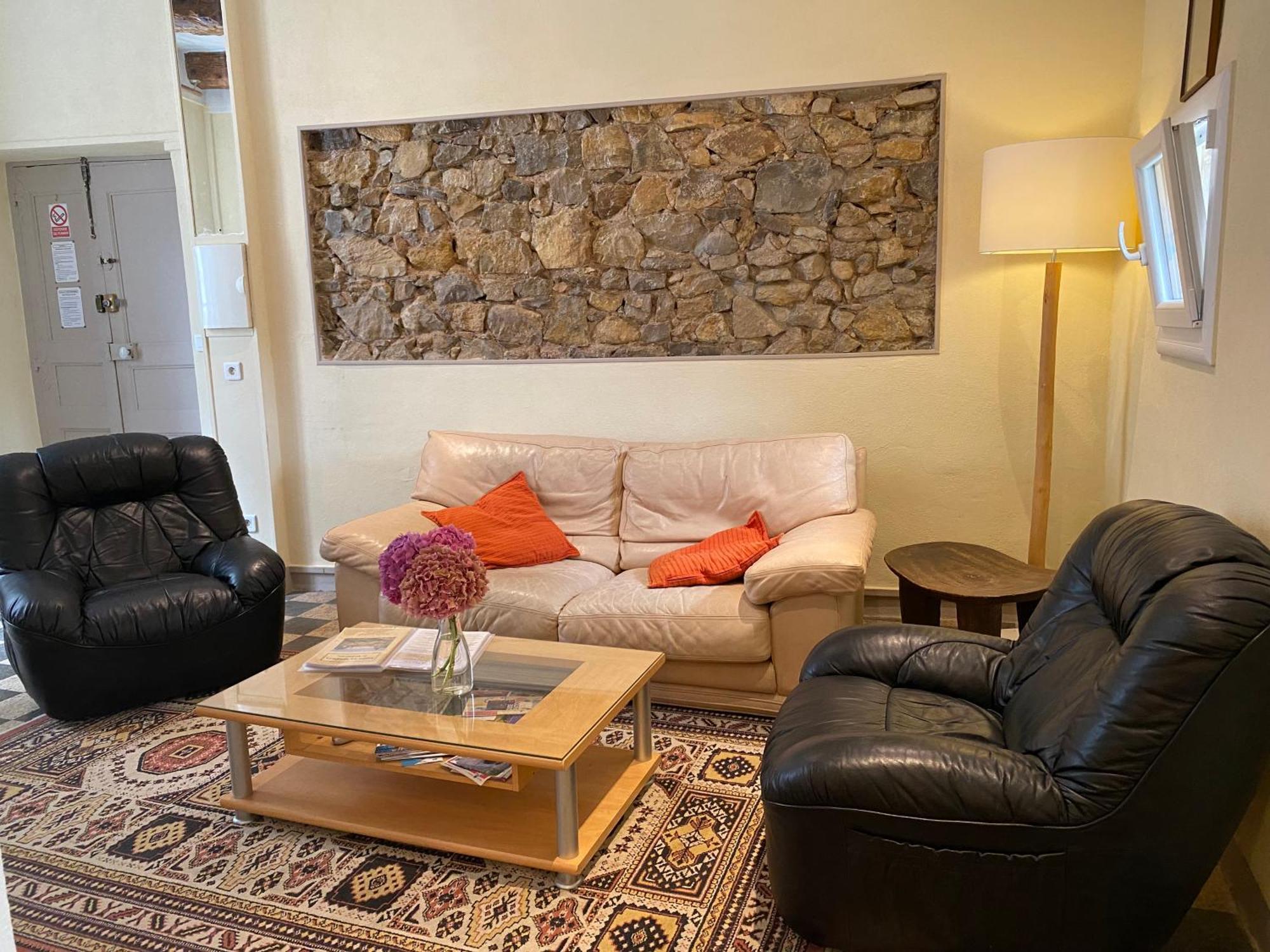 Residence Verdi - Appartements Meubles En Centre Ville Bédarieux エクステリア 写真