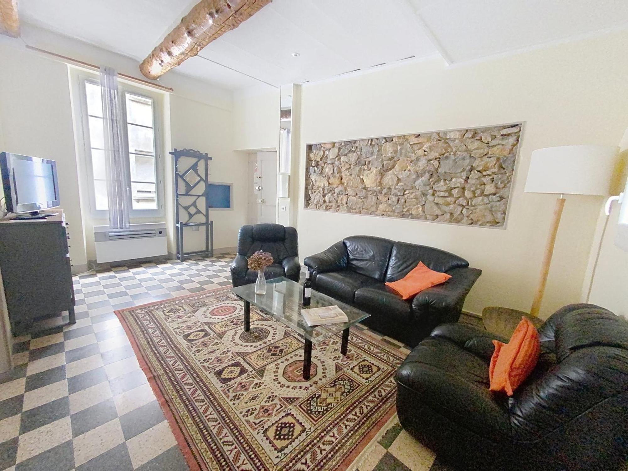 Residence Verdi - Appartements Meubles En Centre Ville Bédarieux エクステリア 写真